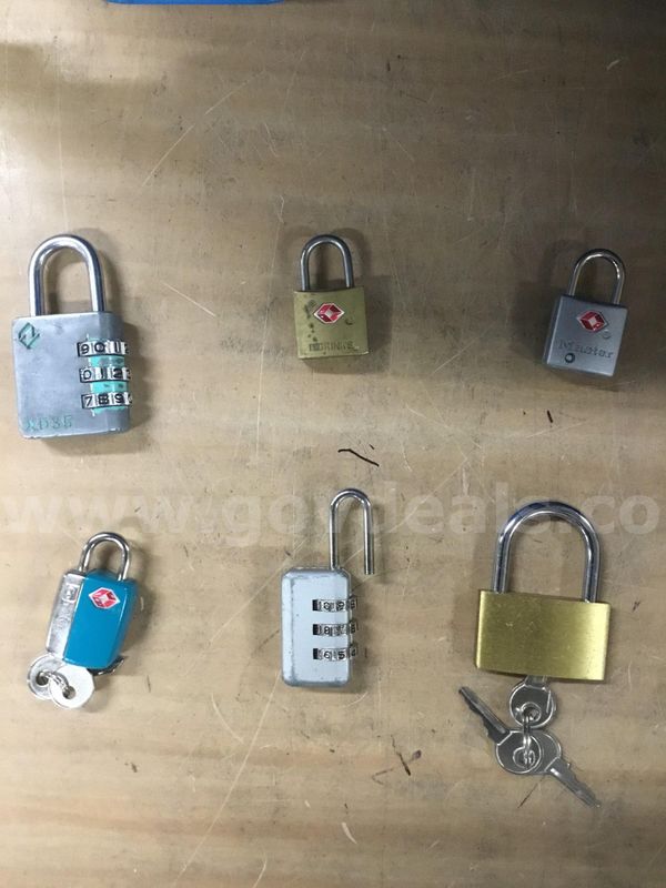 Lot of misc box items- 6 pad locks (ONLY TWO COME WITH KEY LOCKS) "DH"