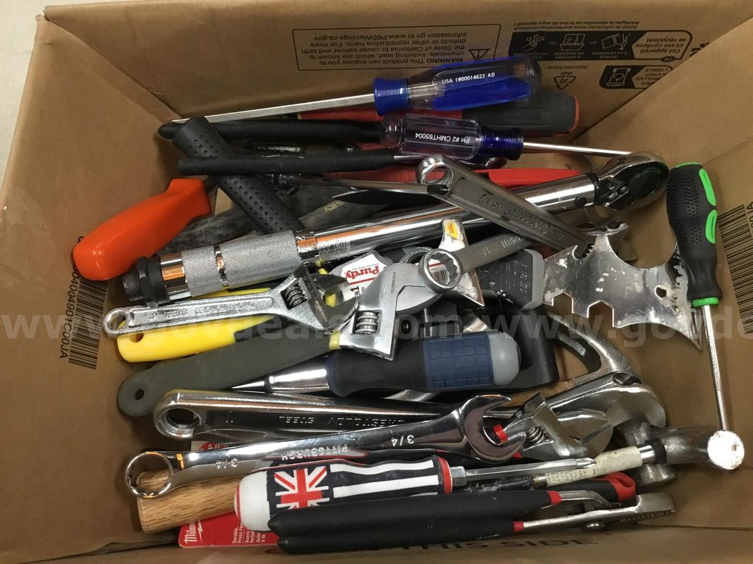 1 Lot of Assorted Hand Tools