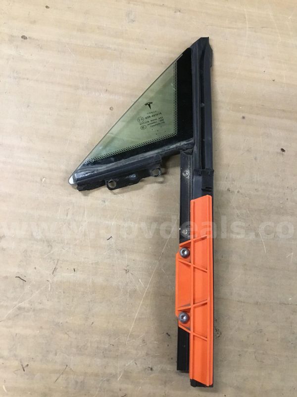18 inch Tesla Temperlite vehicle glass part "DH"