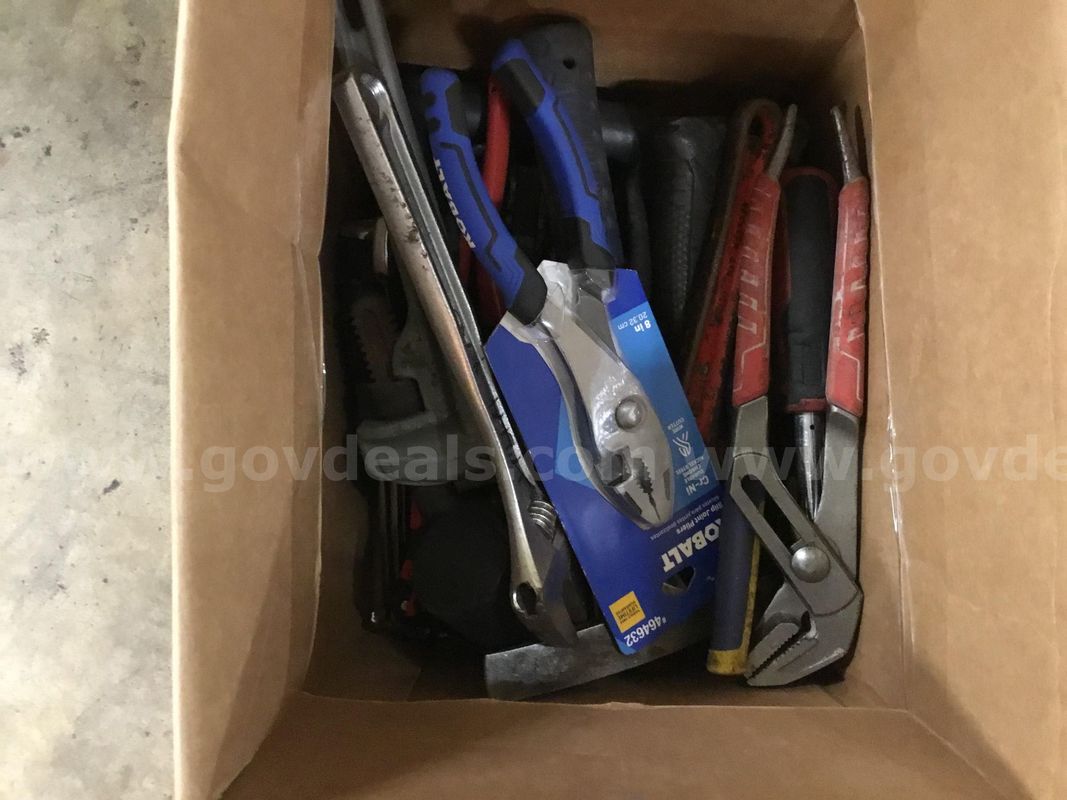 1 Lot of Assorted Hand Tools