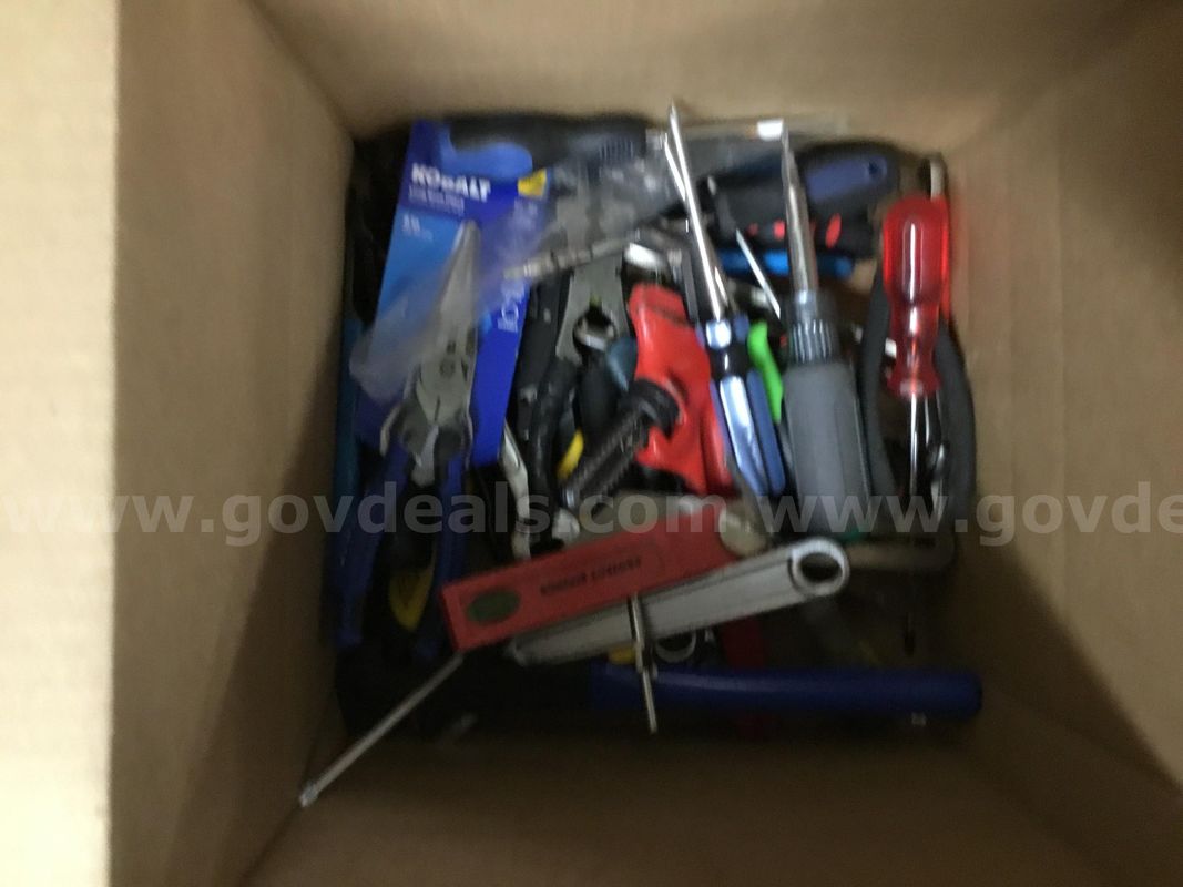 1 Lot of Assorted Hand Tools