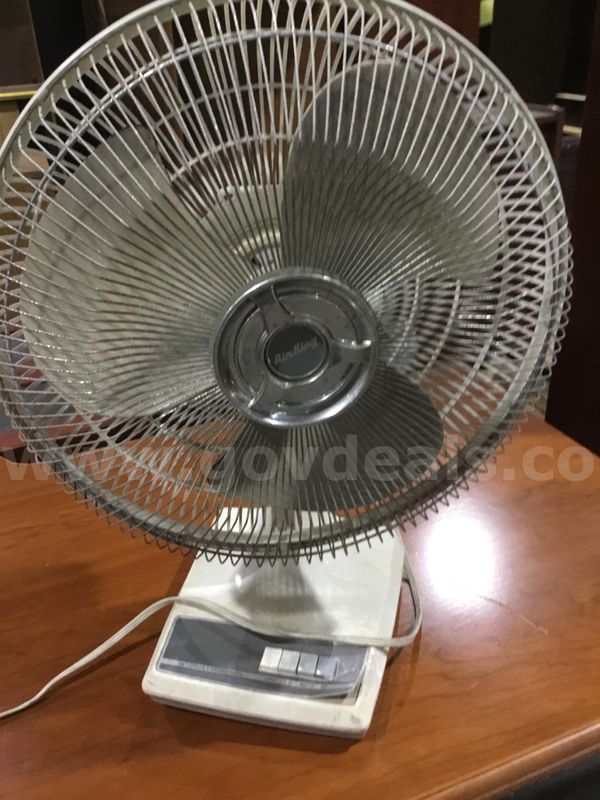 Air King fan (IT TURNS ON) “DH”