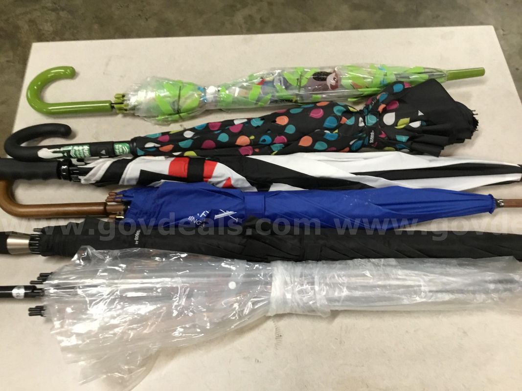 1 Lot of Umbrellas