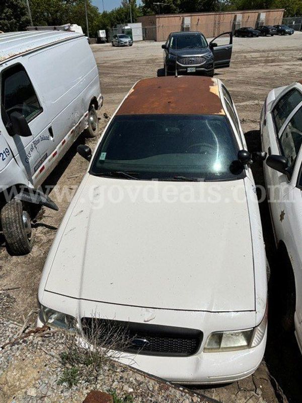 2005 Ford Crown Victoria Police Interceptor