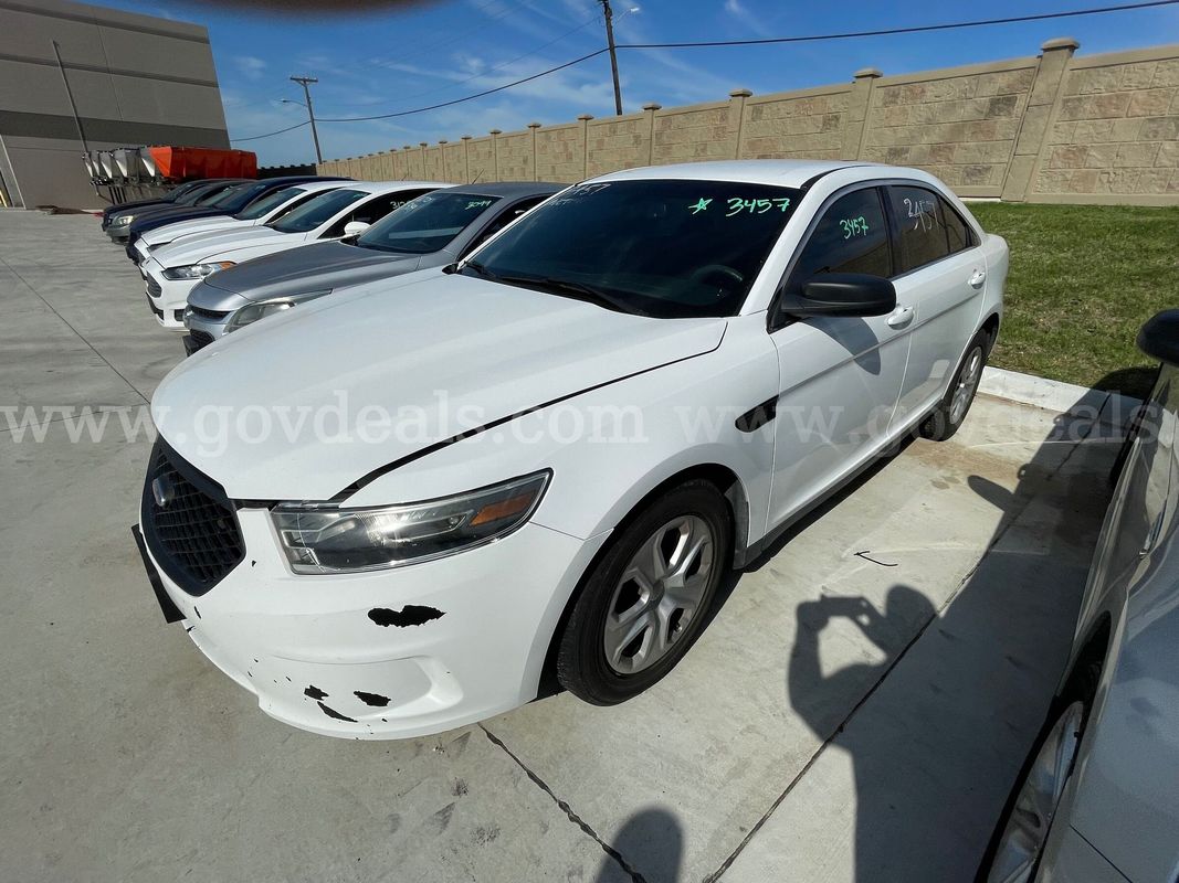 2017 Ford Taurus Police FWD