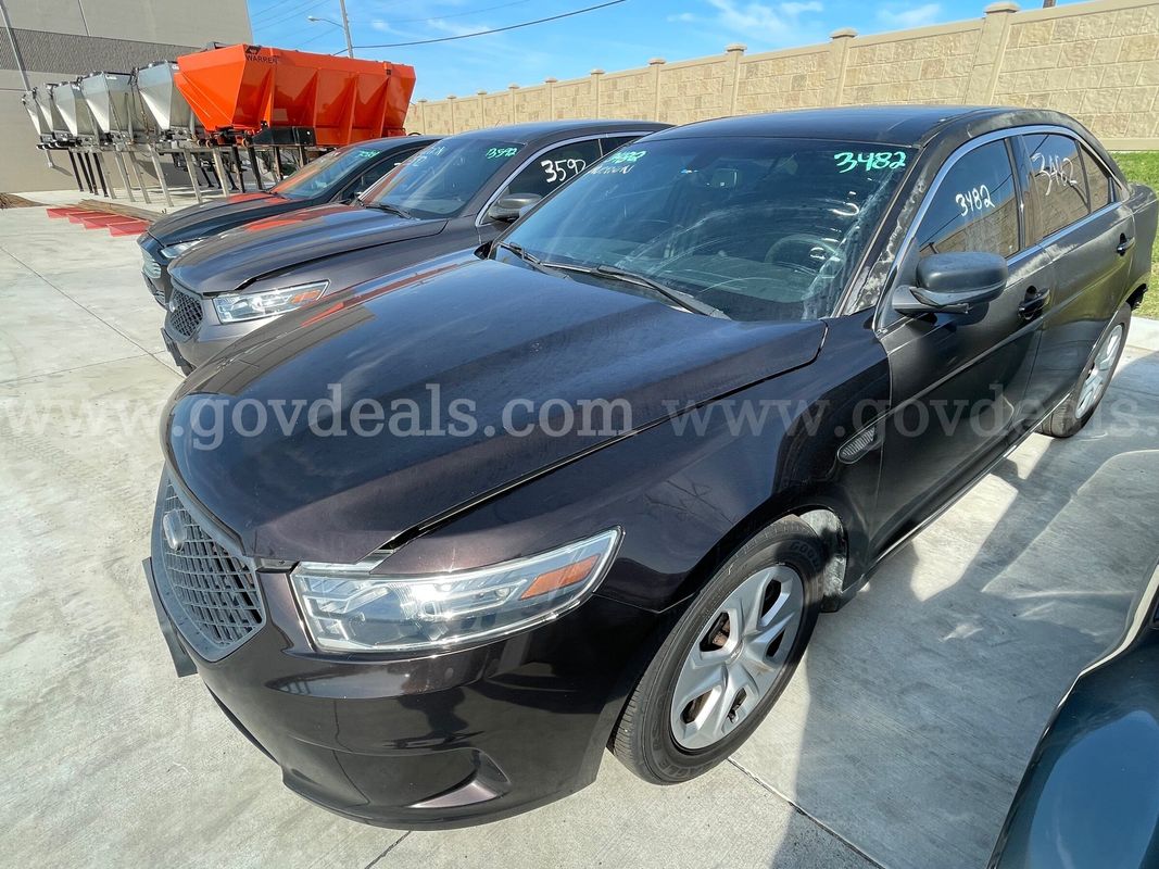 2017 Ford Taurus Police FWD