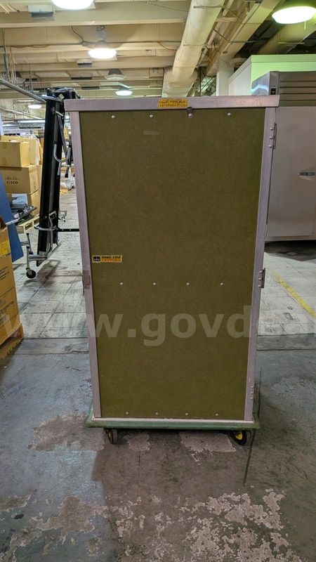 Heavy Duty Cambro Food Transporter Vertical Cabinet