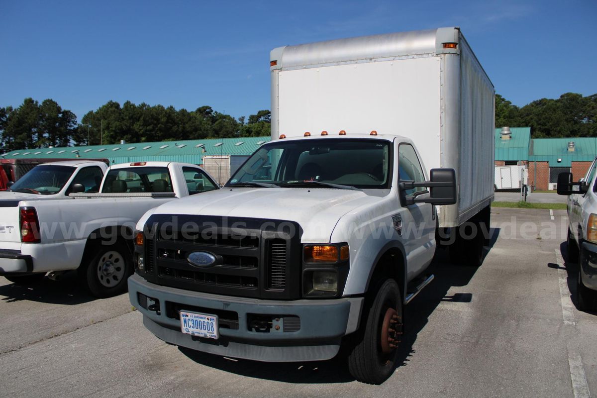 2009 Ford F550 Box Truck