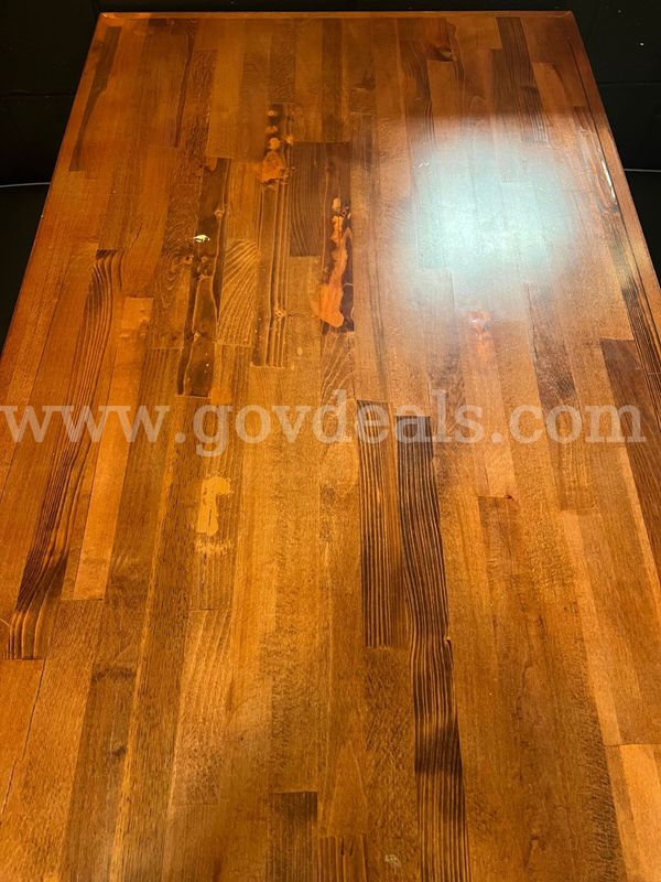 Used cafe tables. This is a 14 piece set.