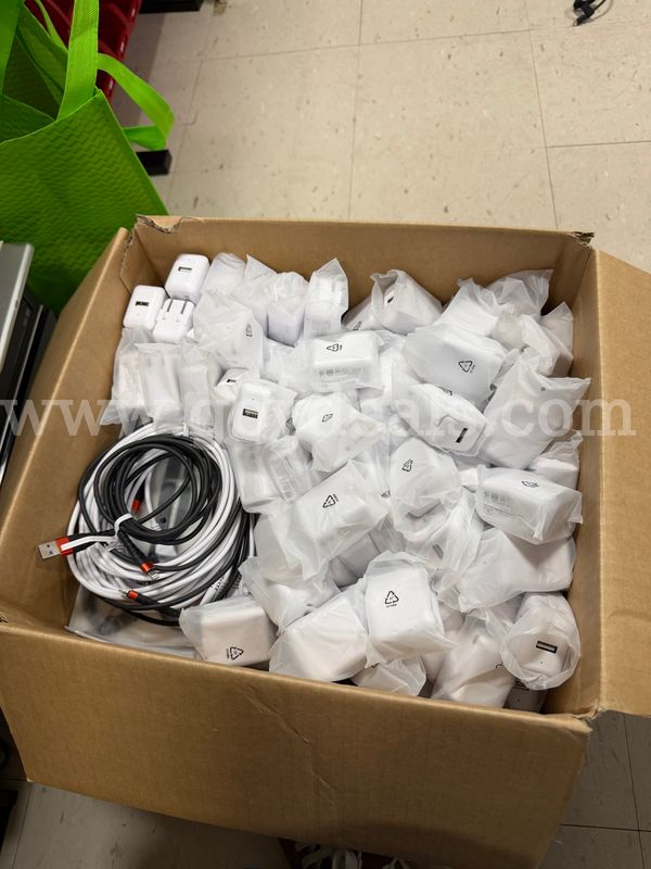Large LOT USB Wall charges and Lightning cables NEW
