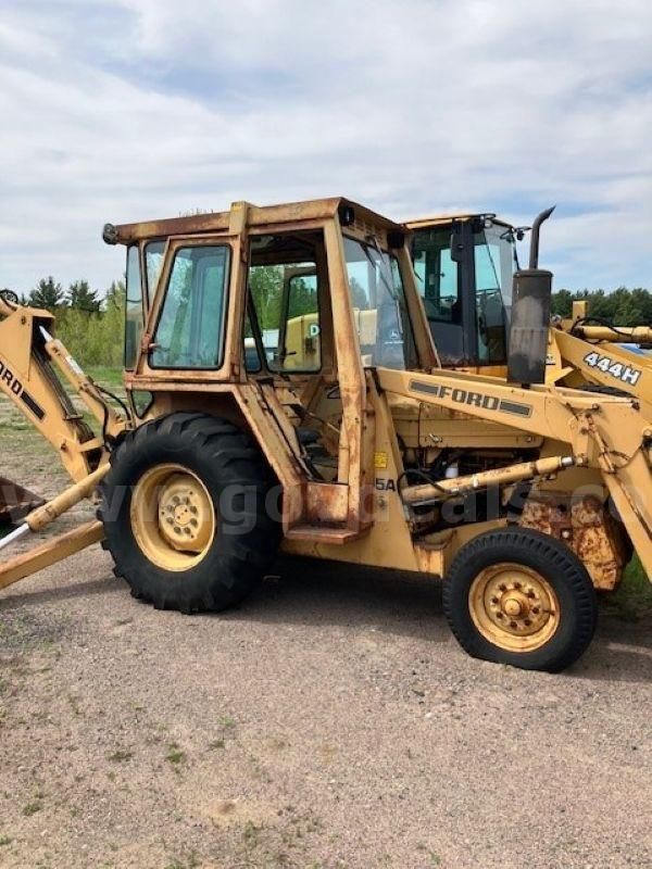 1985 Ford 545A Backhoe