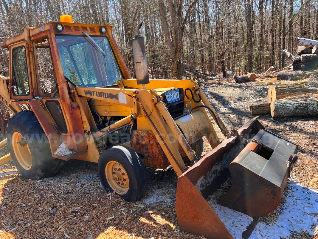 1985 Ford 545A Loader