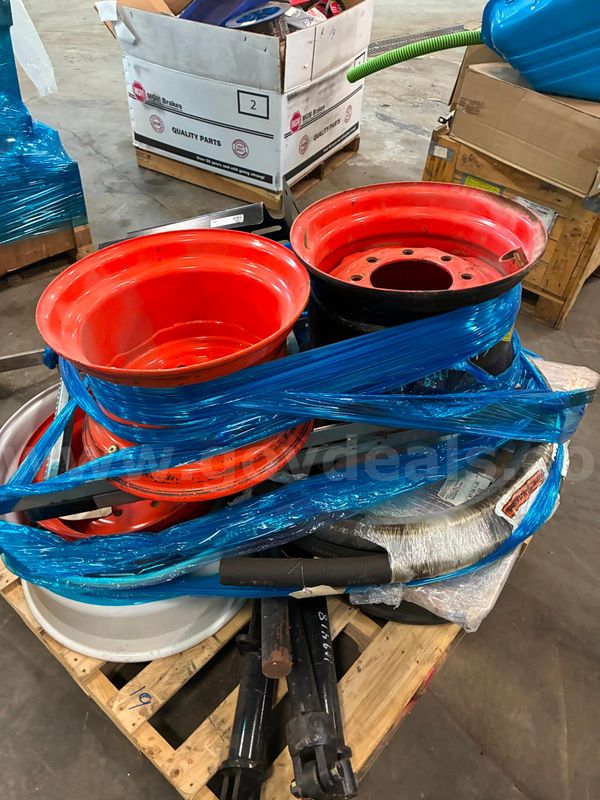 Pallet of Assorted Parts
