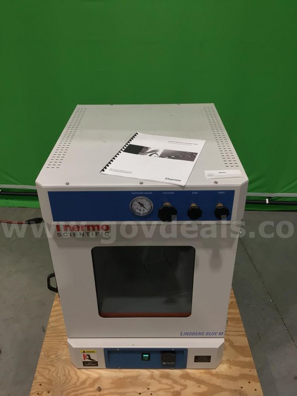 Thermo Scientific Vacuum Oven
