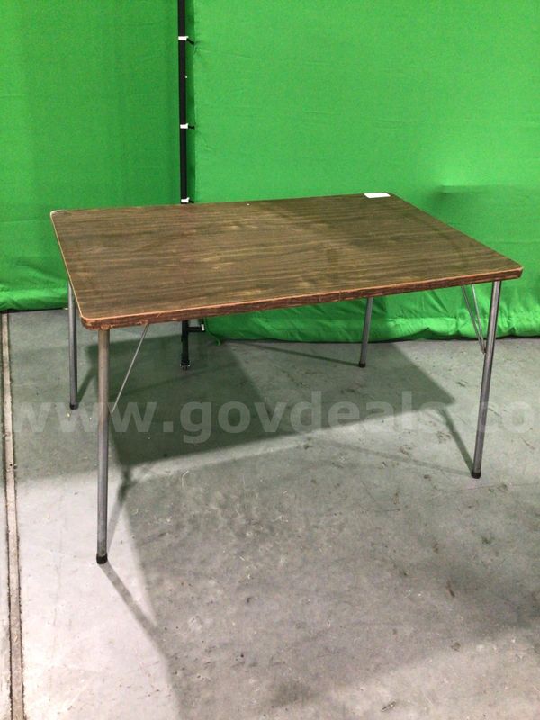 Wood Laminate Table