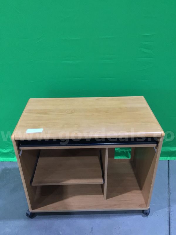 Desk with Wheels