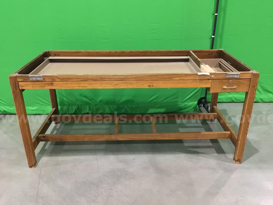 Work Station with Missing Top