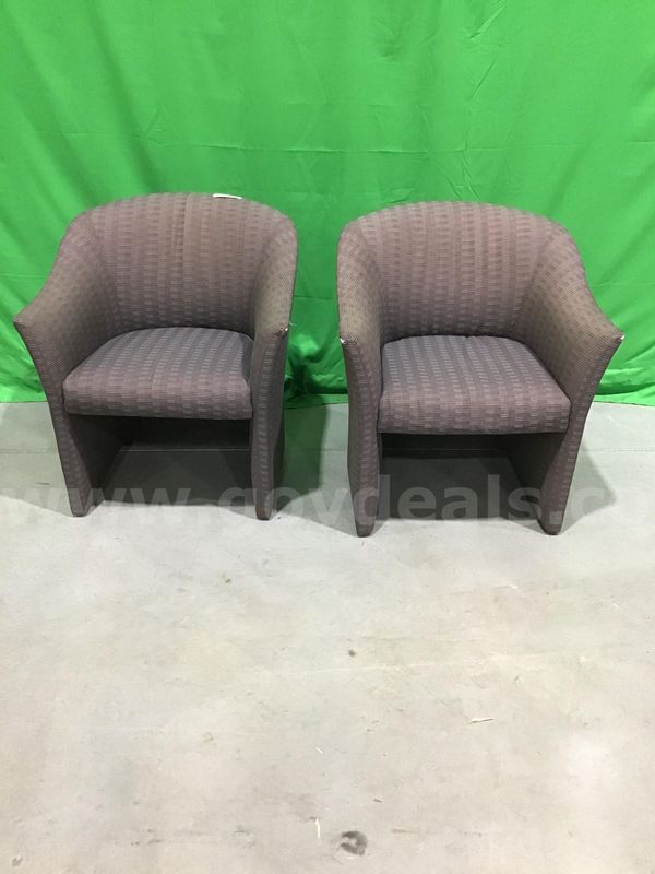 Lot of (2) Lounge Chairs