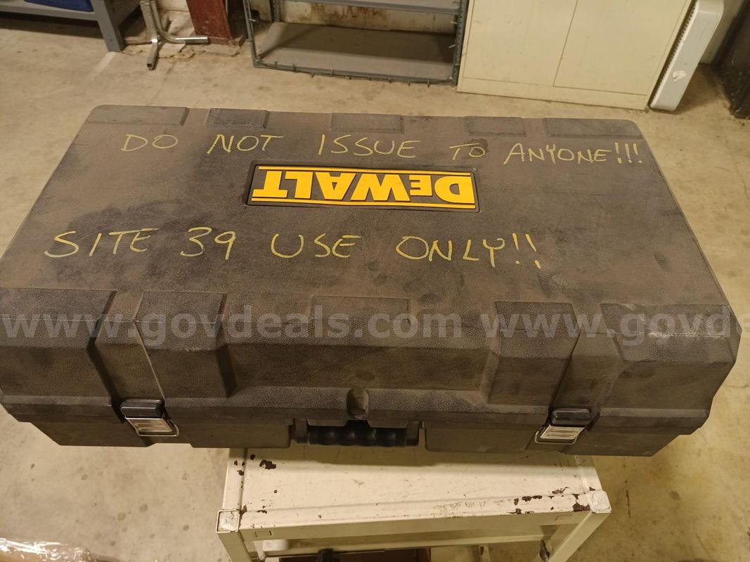 Dewalt Miscellaneous Items In Black Case With Extras