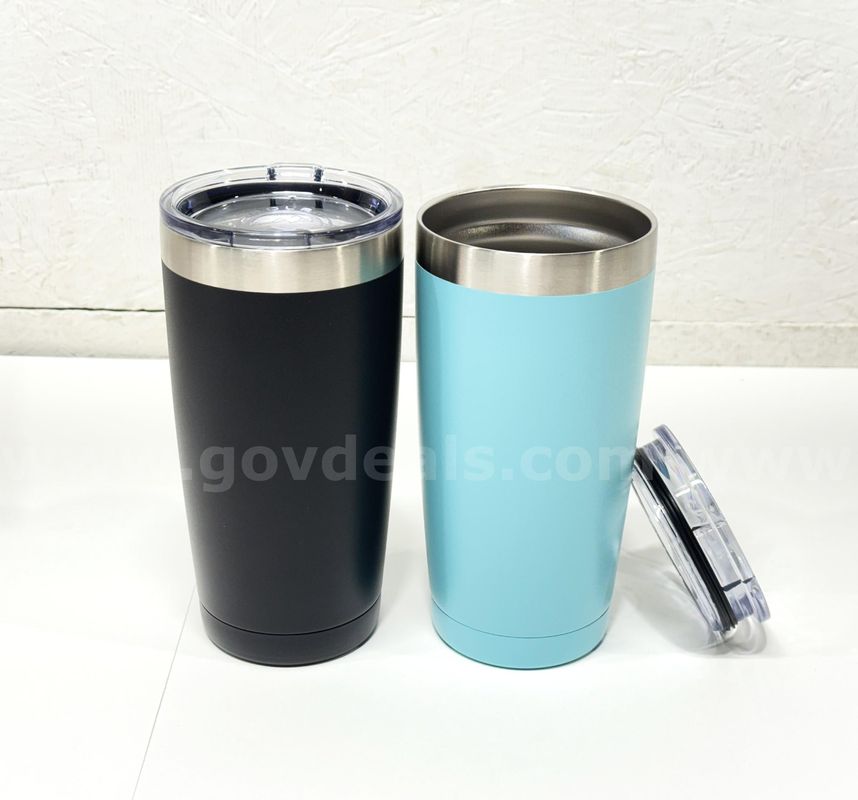 Brand New - 9PCS - 20oz Seamless Tumblers - Shipping Available