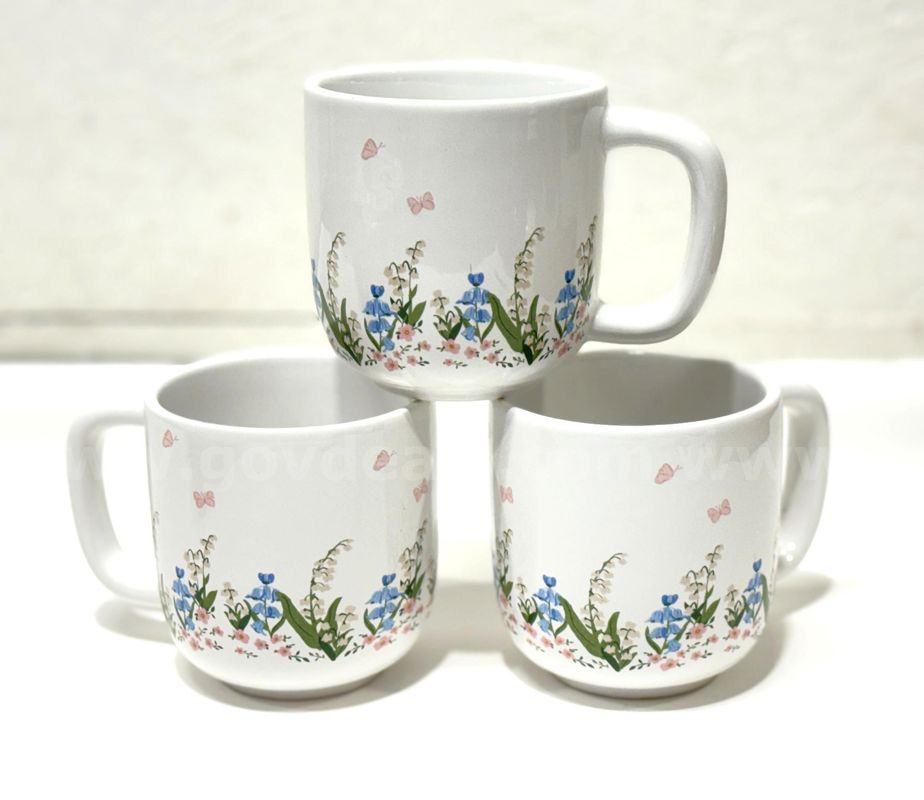 Brand New - 3 PCS - Ceramic Floral Coffee Mugs 12 oz - Shipping Available