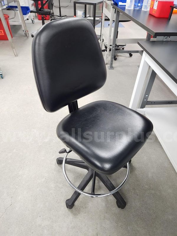 6ea. Laboratory Chairs And Stools