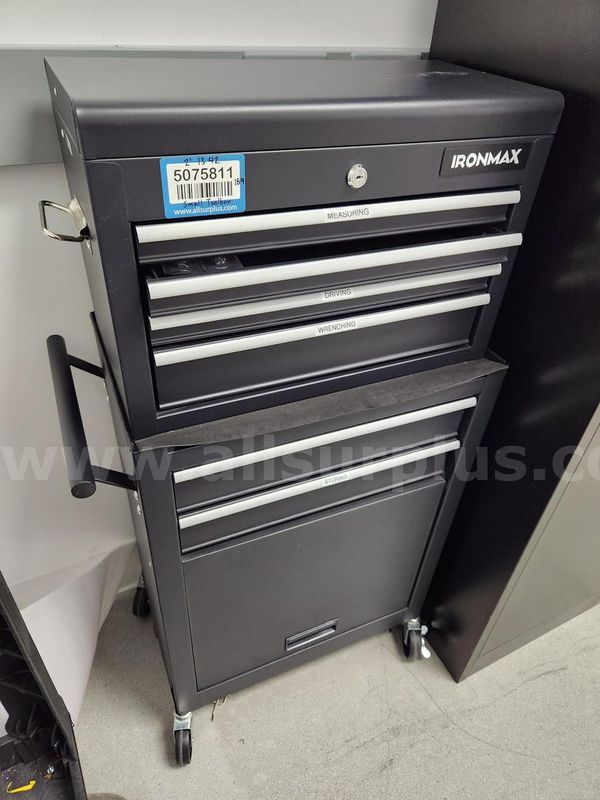 IronMax 2-Piece Rolling Tool Chest