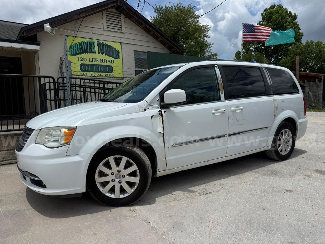 2016 Chrysler Town & Country
