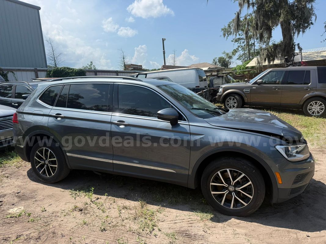 2021 Volkswagen Tiguan SE