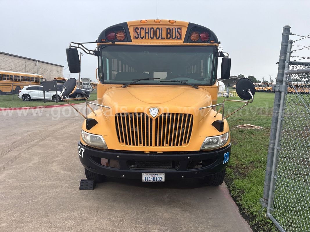 International 440 School Bus