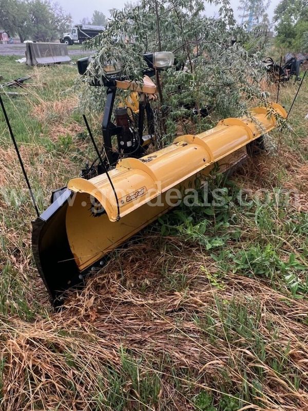 9-Foot Fisher Snowplow for Chevy Pickup – Heavy Duty Blade #2