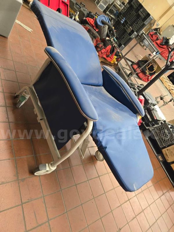Reclining Geri Chair