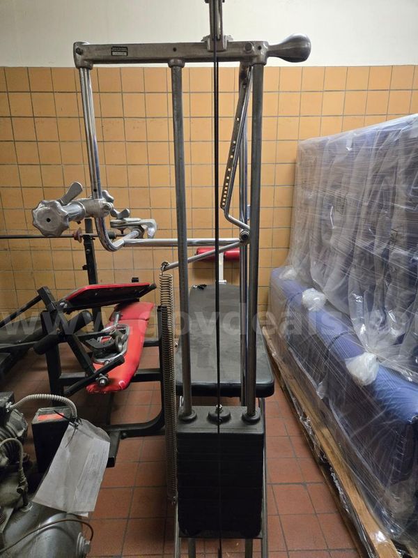 12111E Weight Machine