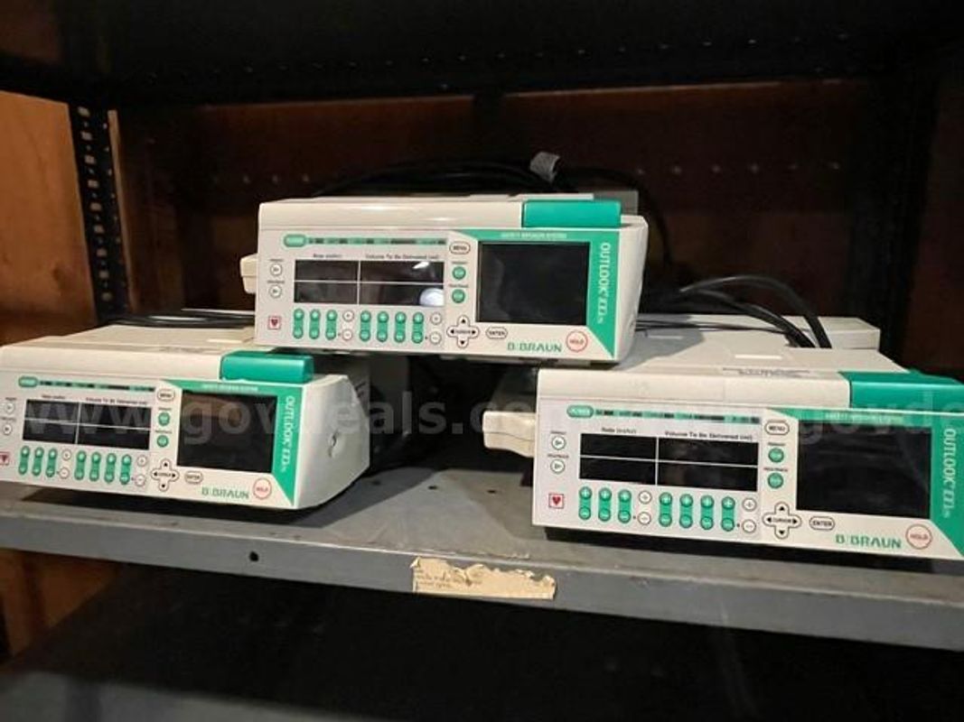 Lot of (3) Infusion Pumps Braun Outlook