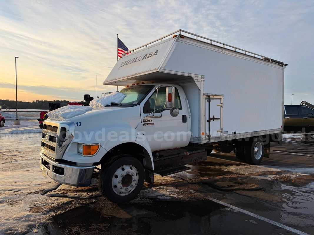 2013 Ford F-650