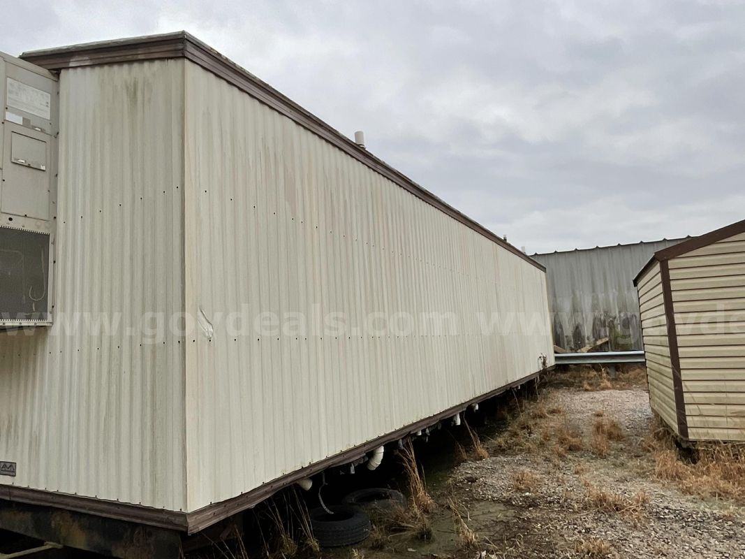 Lot of 8 Mobile Classrooms
