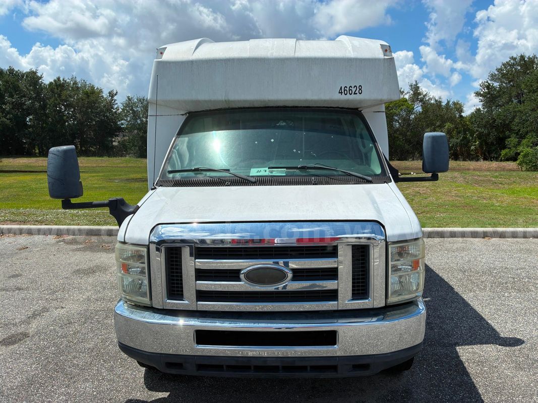 2016 Ford TurtleTop Cutaway 12 pax WCL Equipped