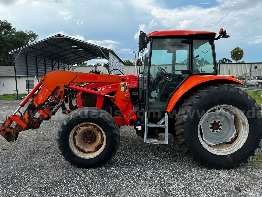 2019 Kubota M6s-111 4x4