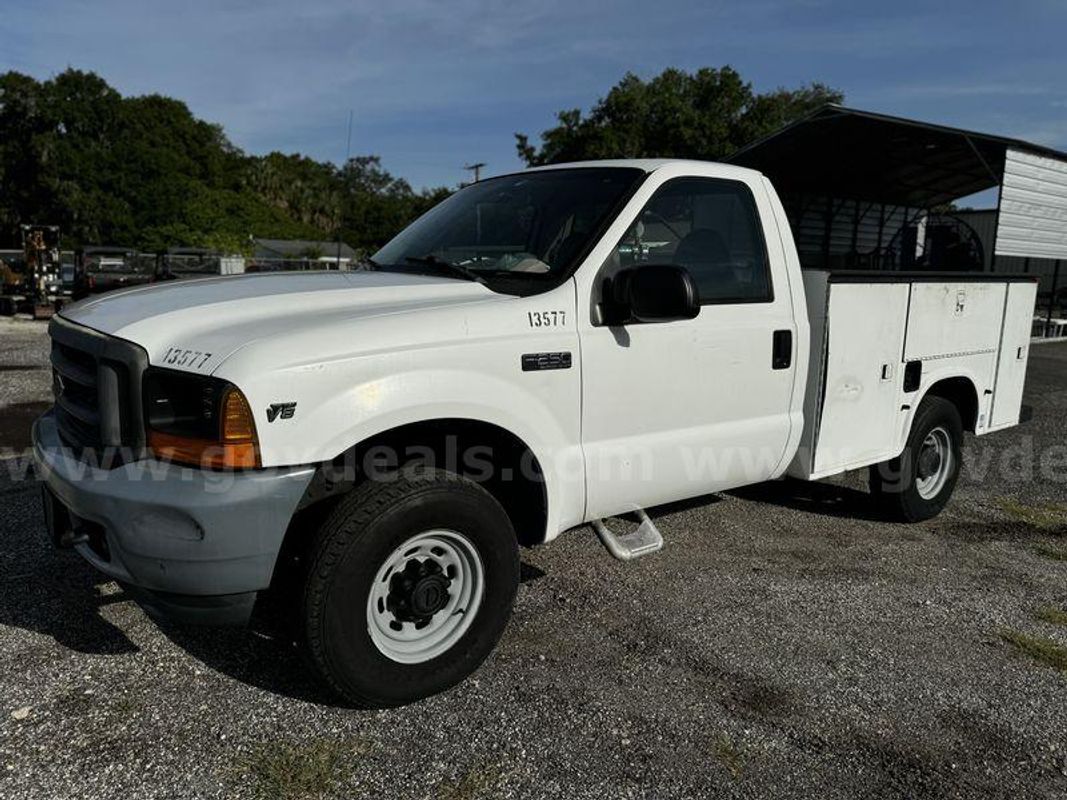 2001 Ford F-250 SD XL 4WD