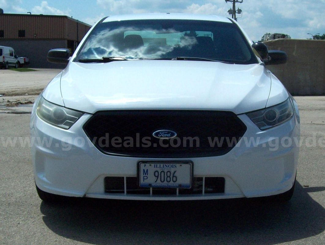 White 2013 Ford Interceptor Sedan