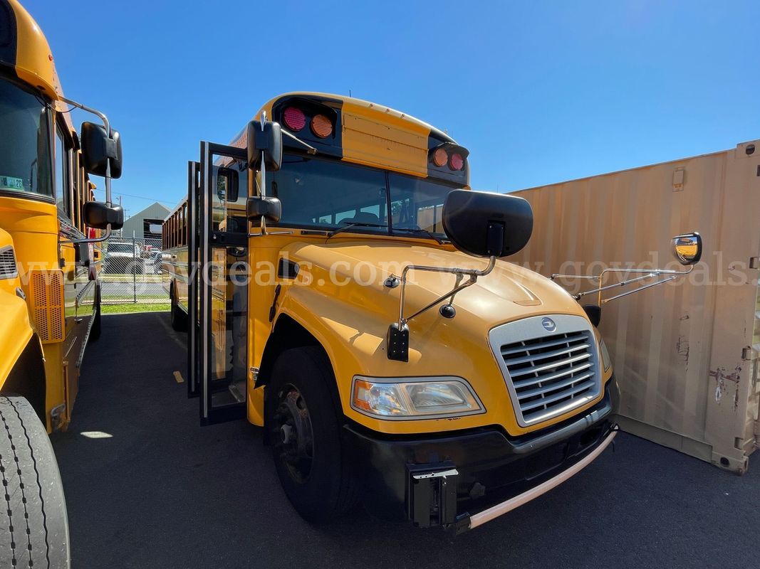 2017 Blue Bird Vision 72 Passenger Blue Bird Bus / Low Mileage Bus