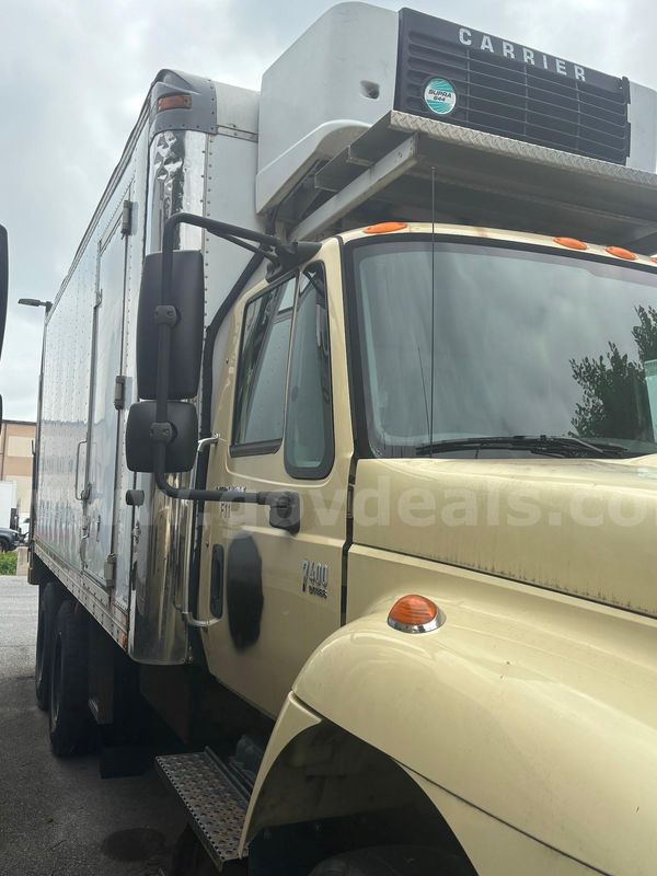 2005 International 7400