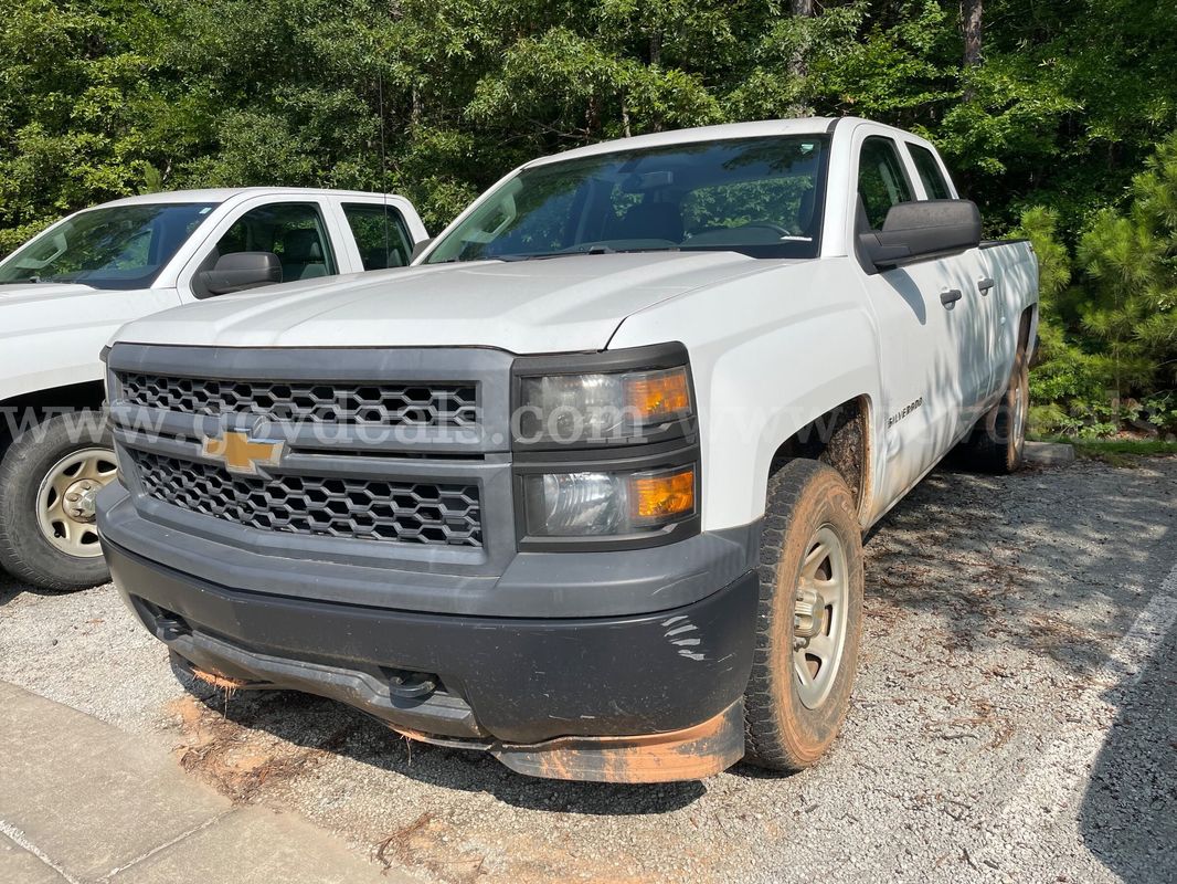 2015 Chevrolet Silverado 1500 Work Truck Double Cab 4WD