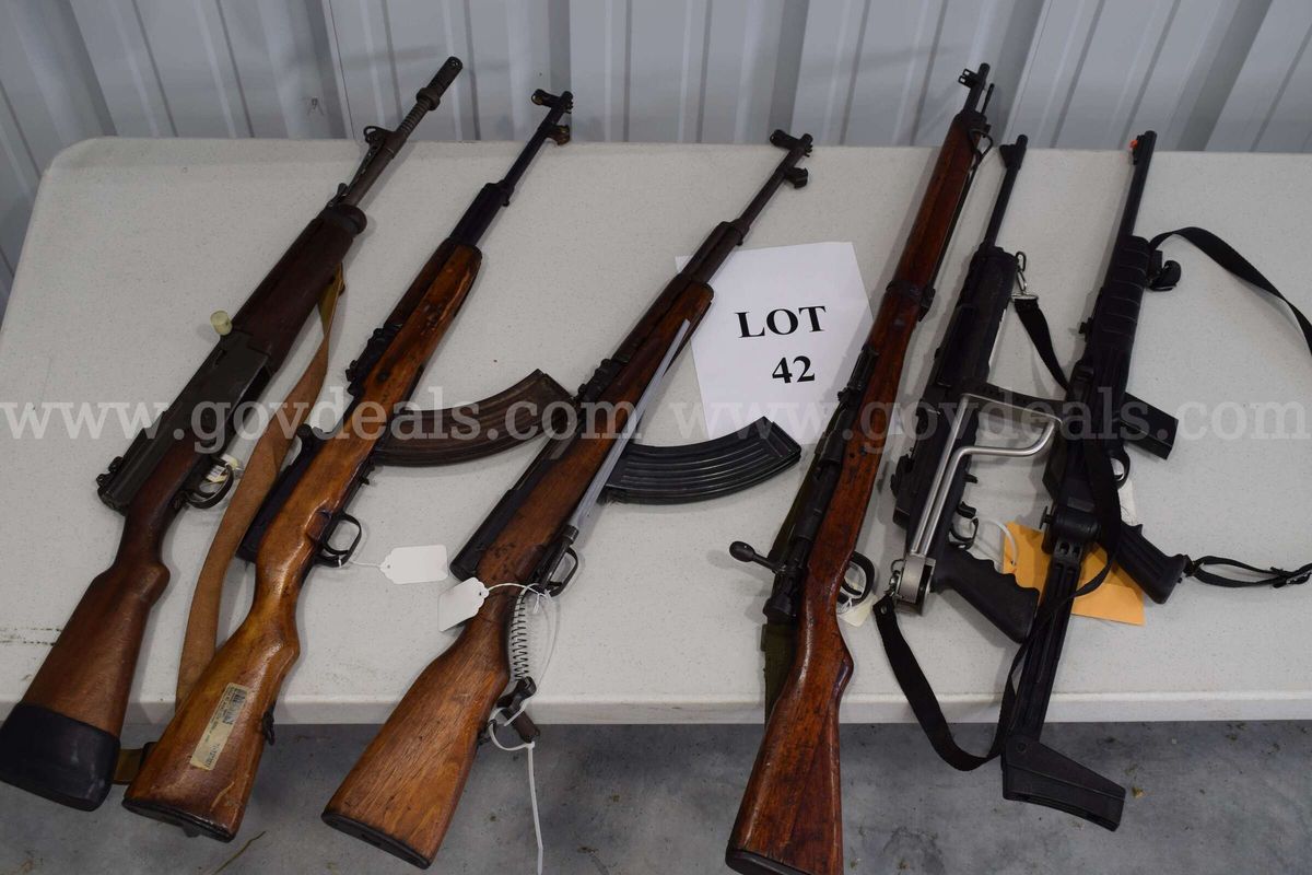 6 Rifles - Lot 42
