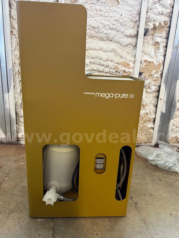 Corning Mega-Pure 1.0 Distillation System
