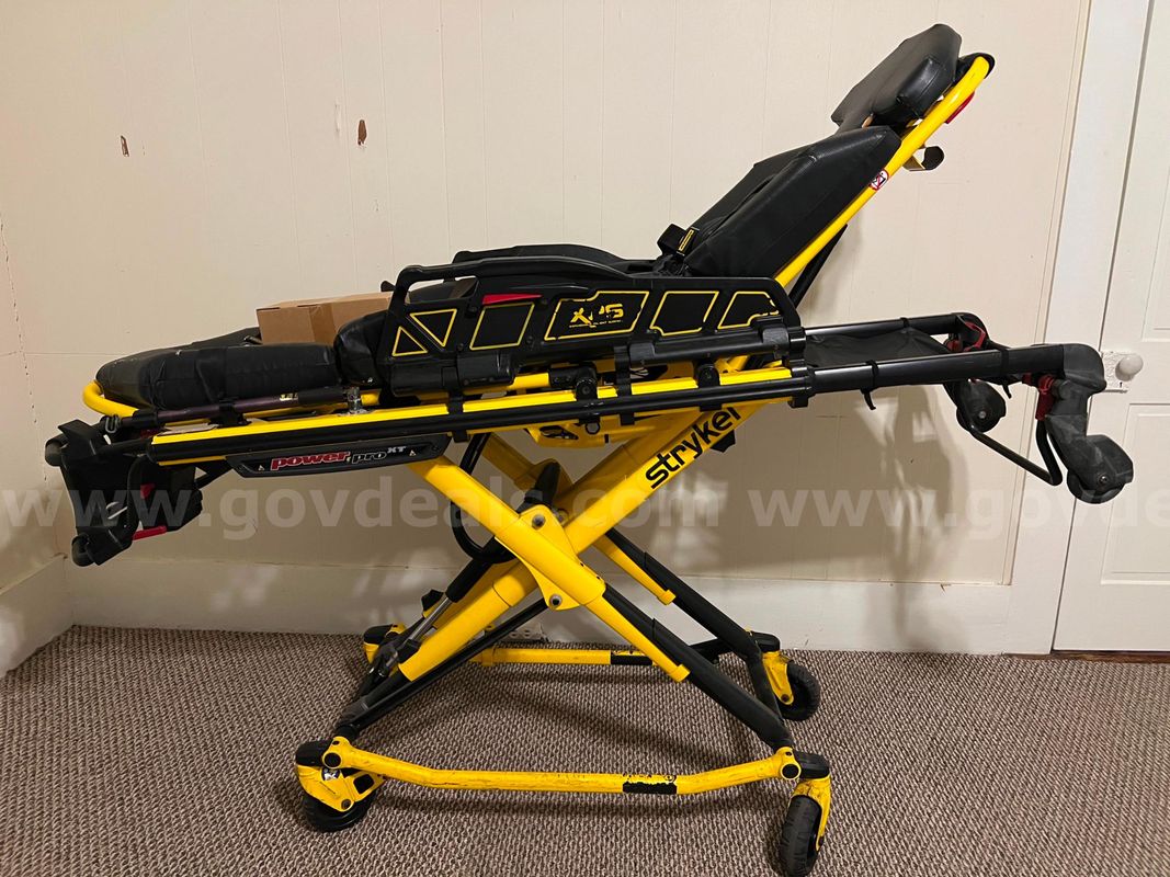 Stryker power Pro XT 6506 w/ XPS Medical Gurney
