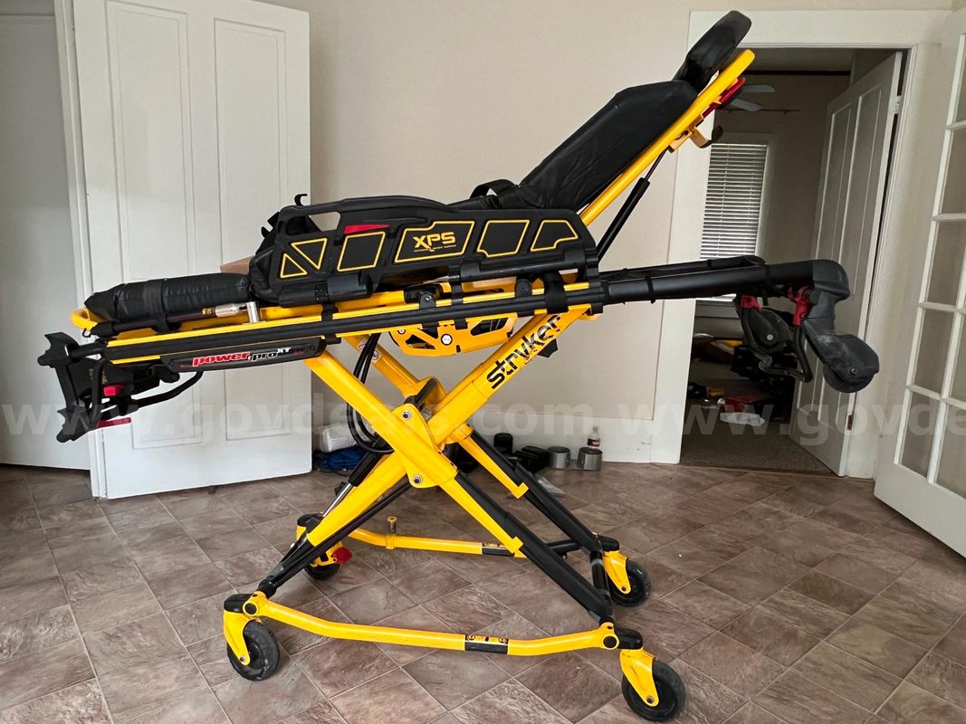 Stryker power Pro XT 6506 w/ XPS Medical Gurney