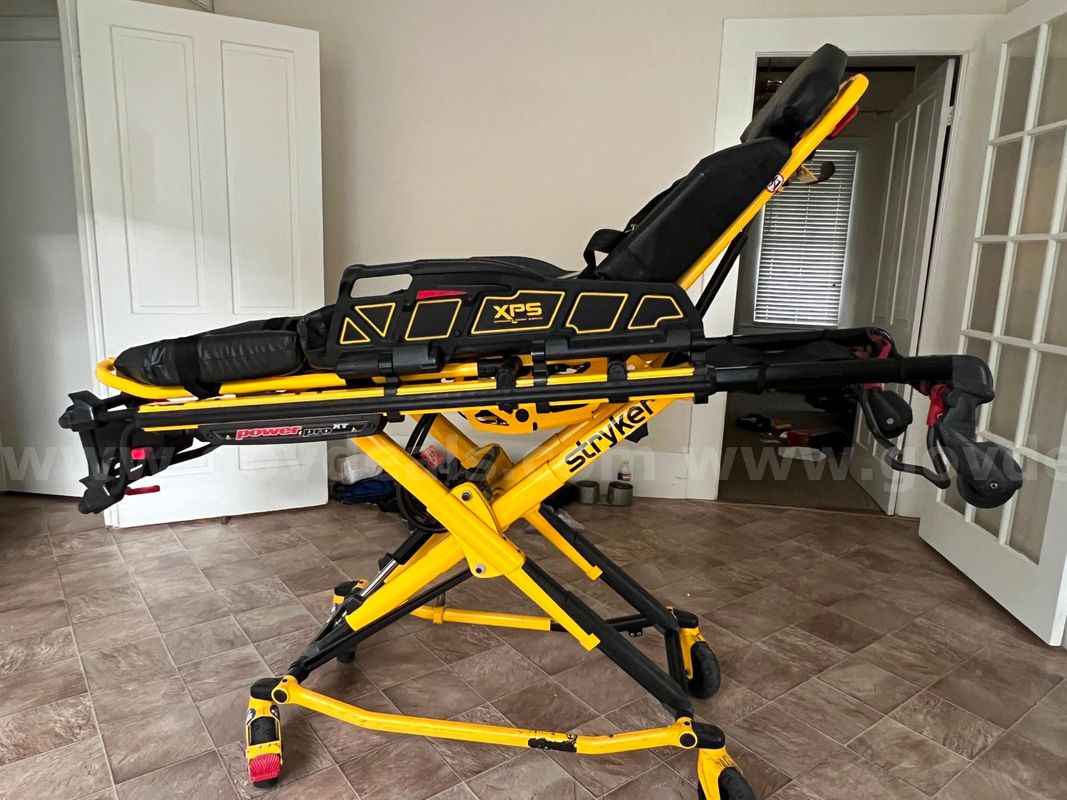 Stryker power Pro XT 6506 w/ XPS Medical Gurney