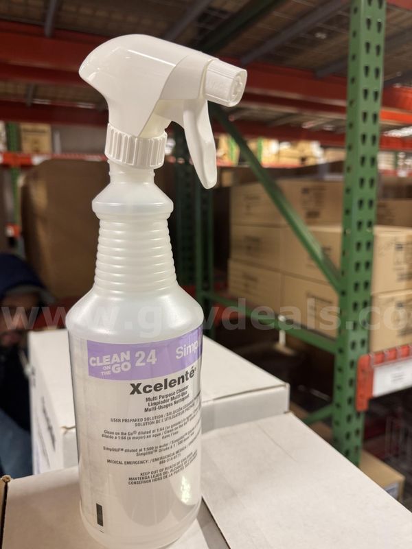 EMPTY Spray bottles