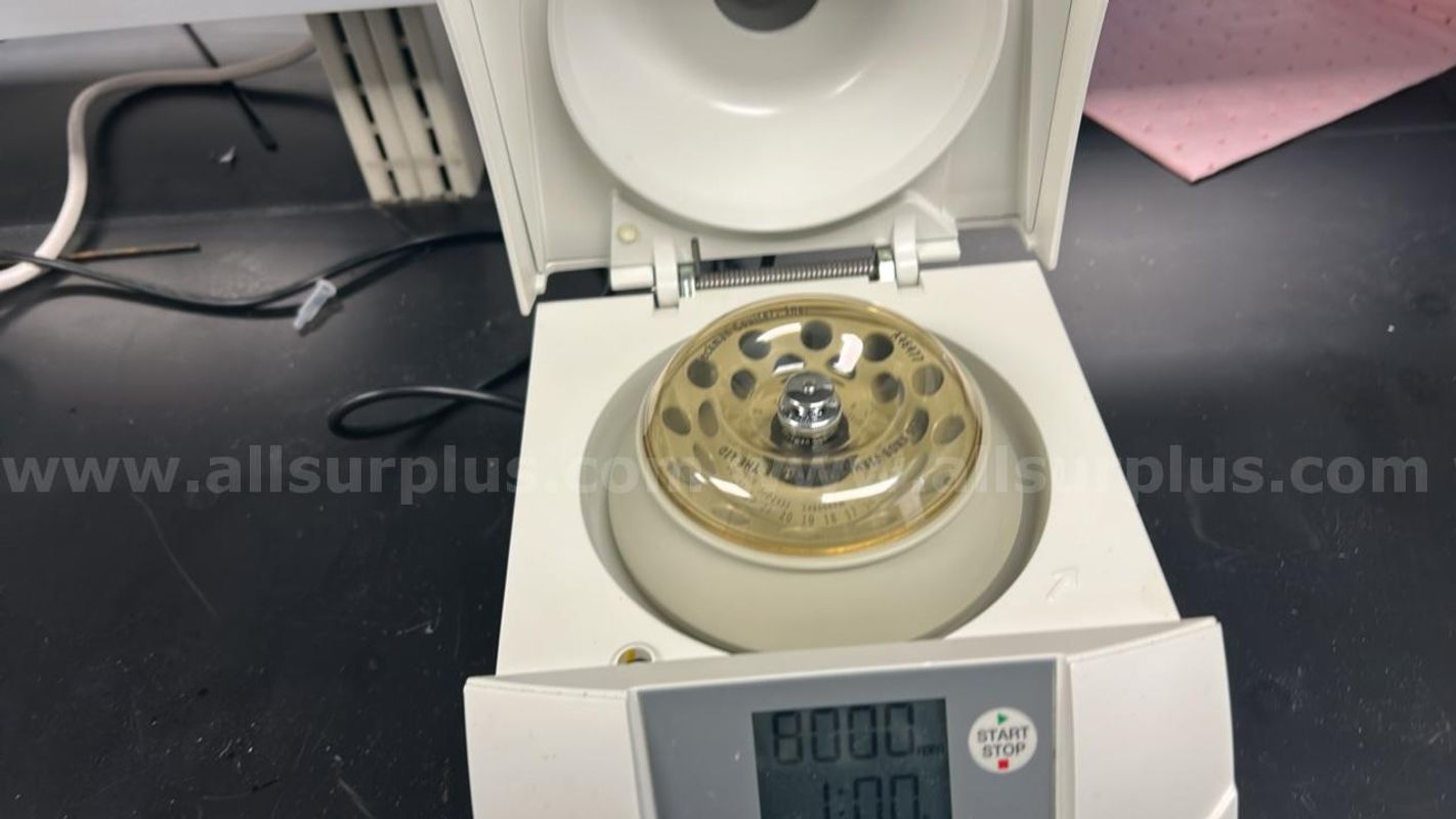 Beckman Coulter Microfuge 16 Centrifuge